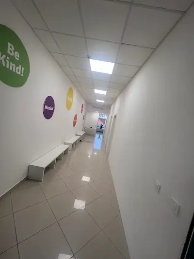 Izdelava armstrong stropa, poslovni prostor Velenje.